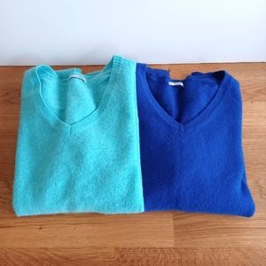 2 Cashmere Halogen V Neck Sweaters - Cobalt Blue and Aqua Blue - Size M
